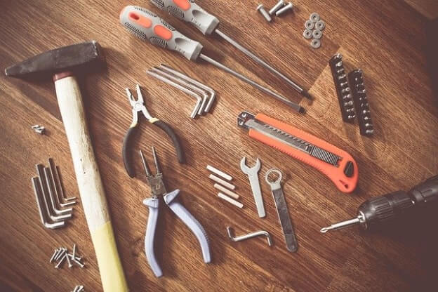 content search tools will help you narrow down your niche for guest blogging